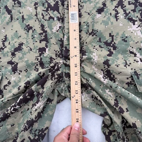 US Navy Type III Cargo Pants Mens M 34x30 Green NWU AOR2 Digital Camo Ripstop